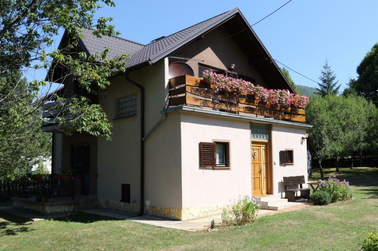 Holiday Home "Iris" Near Plitvice Lakes Rudanovac Dış mekan fotoğraf